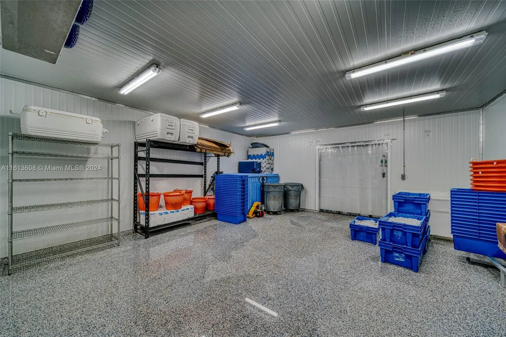 Seafood Market With Distribution in Miami Miami, FL 33186
