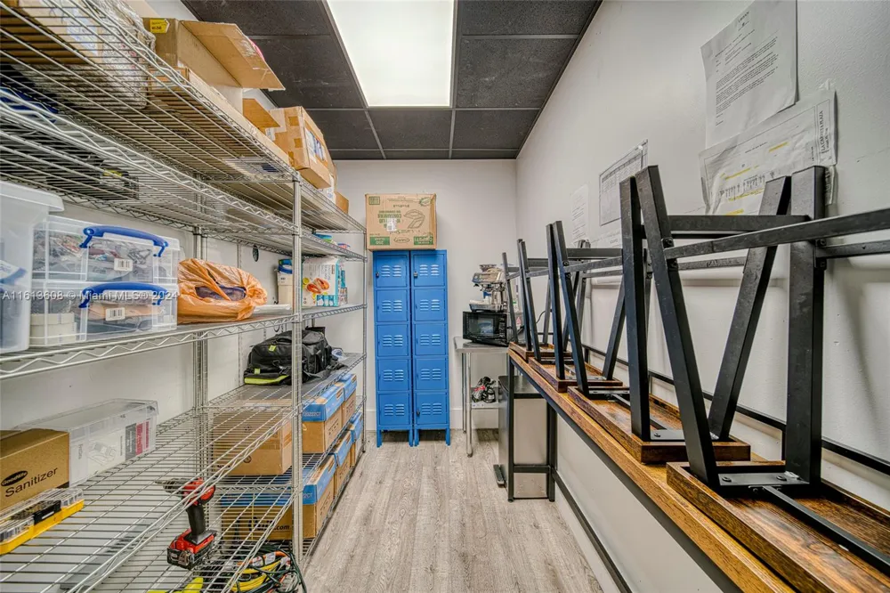 Seafood Market With Distribution in Miami Miami, FL 33186