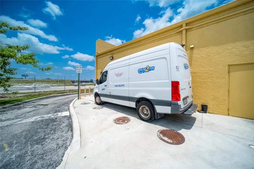 Seafood Market With Distribution in Miami Miami, FL 33186