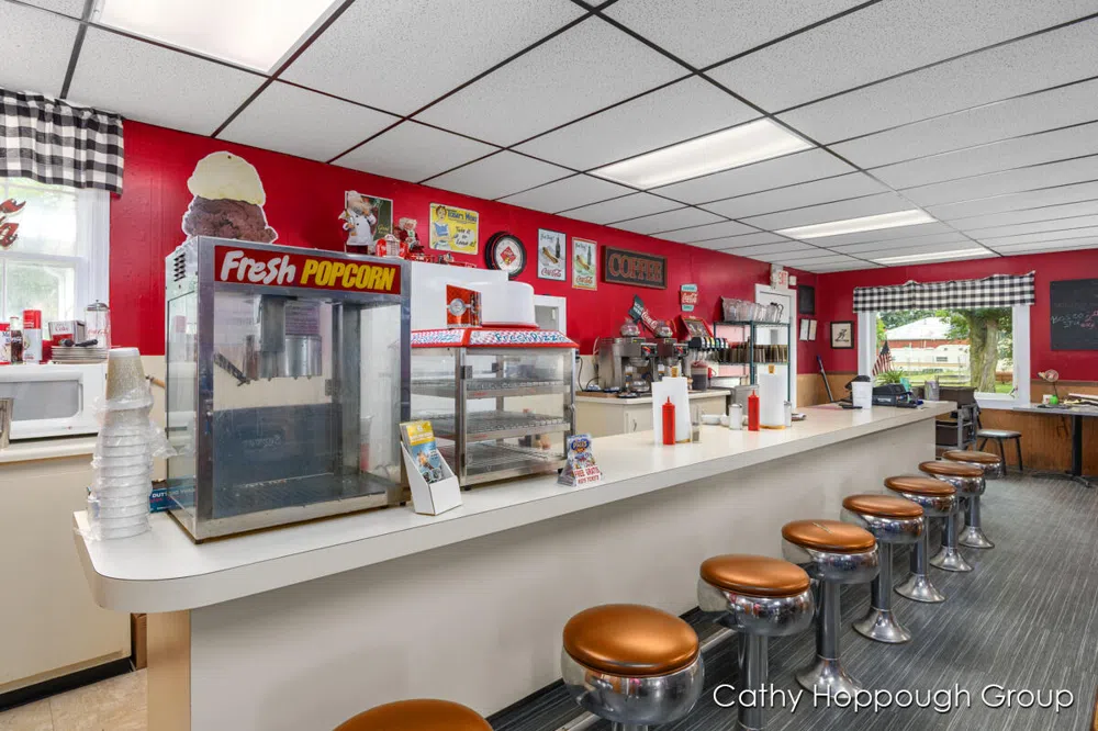 112 State Street Freeport, MI 49325