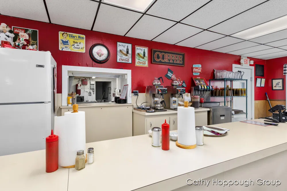 112 State Street Freeport, MI 49325