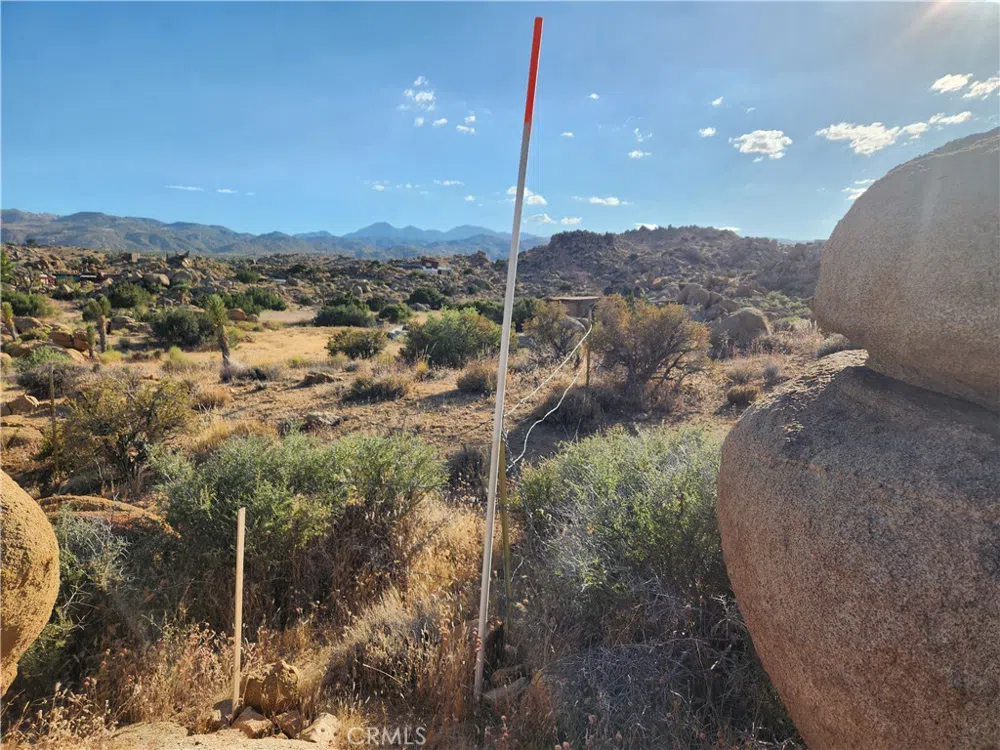 7 Oak Drive Pioneertown, CA 92268