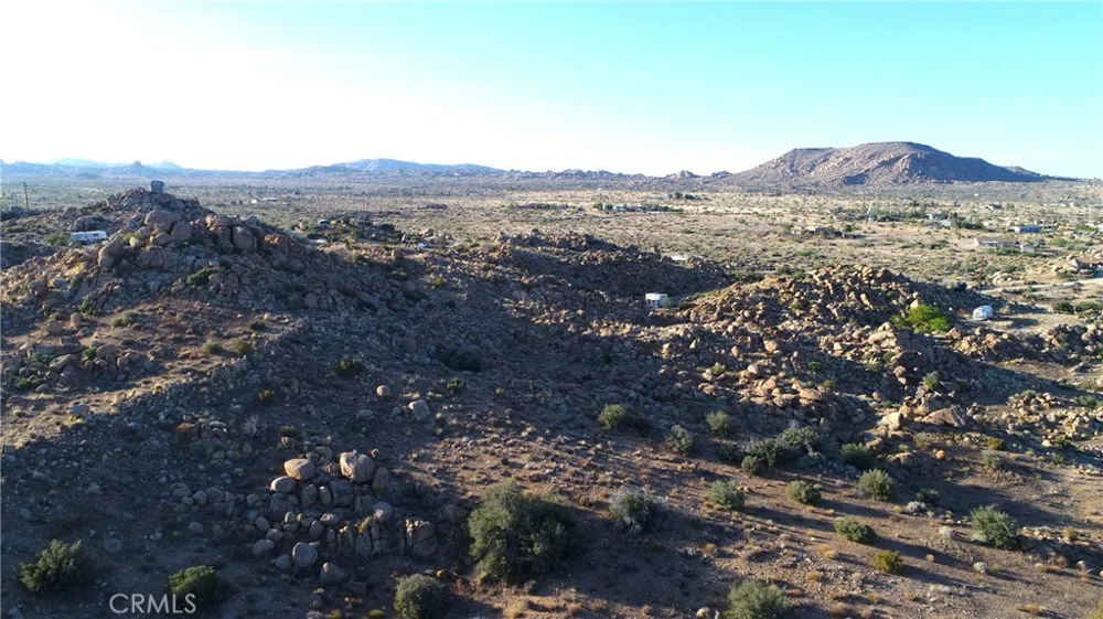 7 Oak Drive Pioneertown, CA 92268