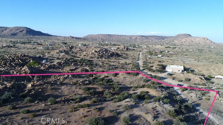 7 Oak Drive Pioneertown, CA 92268