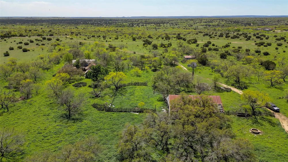 4121 County Road 2719 Evant, TX 76525