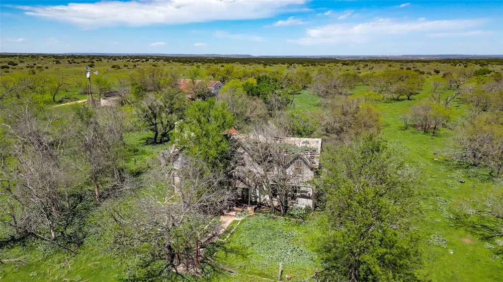 4121 County Road 2719 Evant, TX 76525