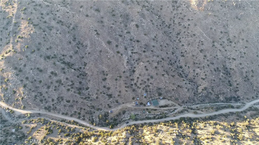 2 Near Burns Canyon Pioneertown, CA 92268