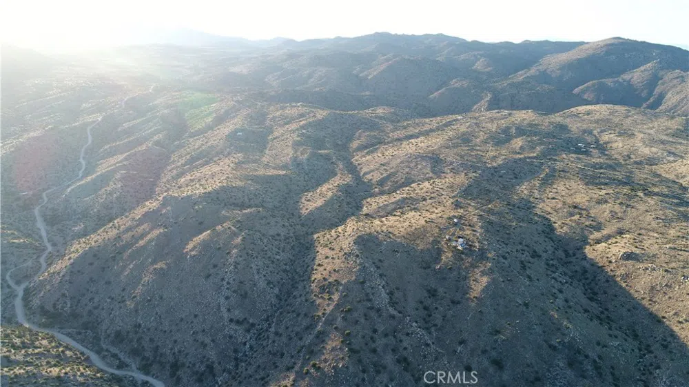 2 Near Burns Canyon Pioneertown, CA 92268