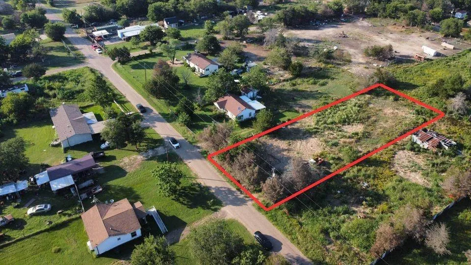 Bunche Boulevard Elm Mott, TX 76640