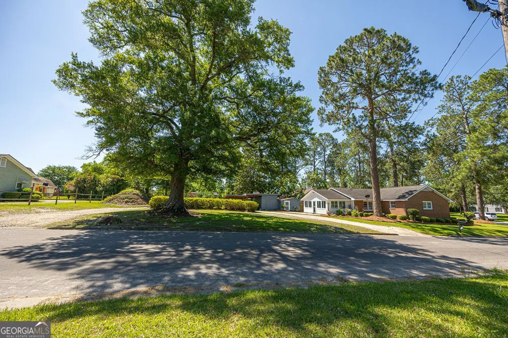 45 Seventh Helena, GA 31037