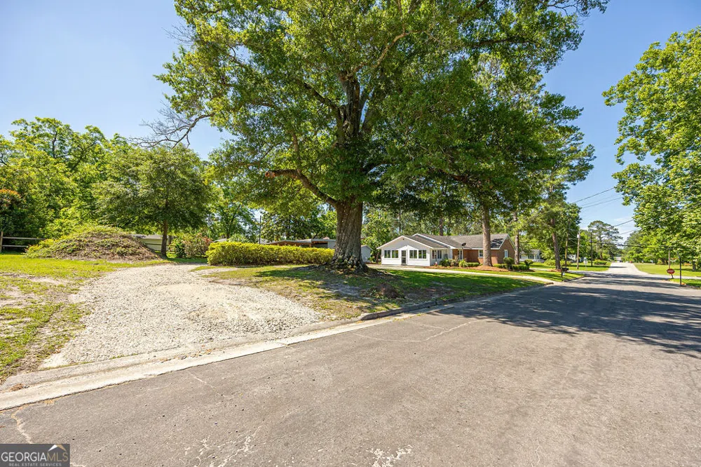 45 Seventh Helena, GA 31037