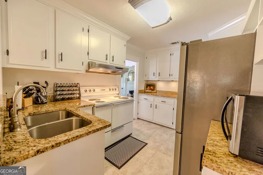 45 Seventh Helena, GA 31037