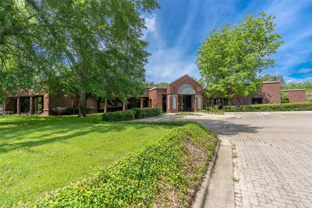 400 W Houston Marshall, TX 75670