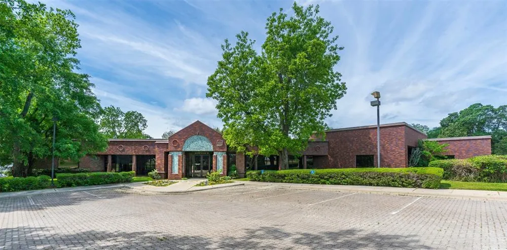 400 W Houston Marshall, TX 75670