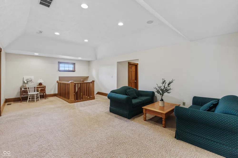 3917 525 W Fairland, IN 46126
