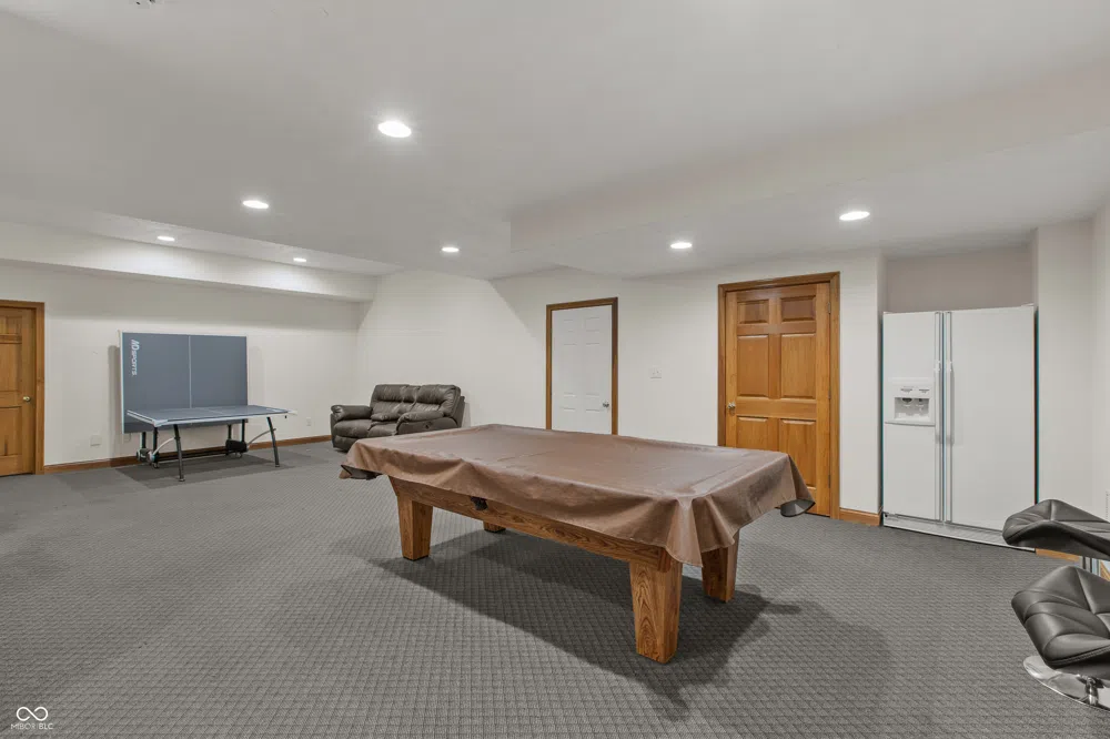 3917 525 W Fairland, IN 46126