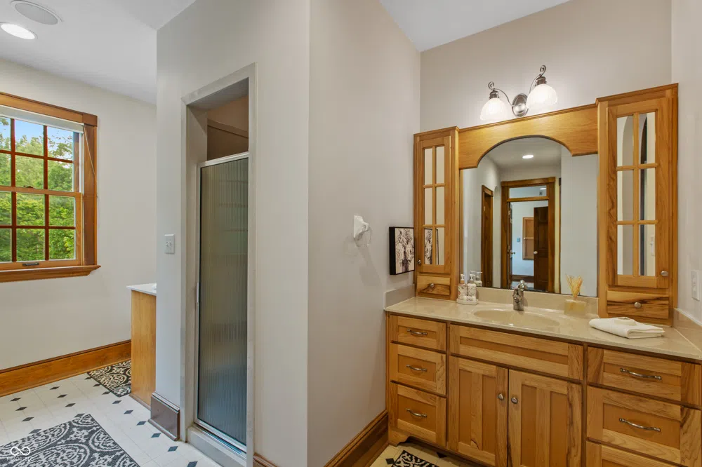 3917 525 W Fairland, IN 46126