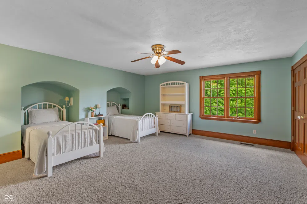 3917 525 W Fairland, IN 46126