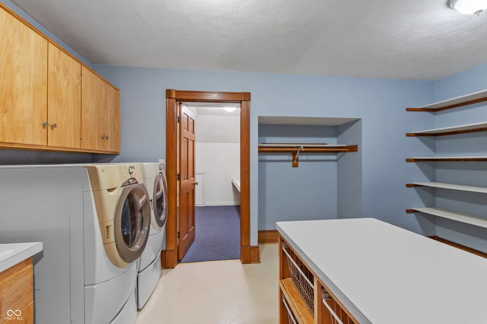 3917 525 W Fairland, IN 46126