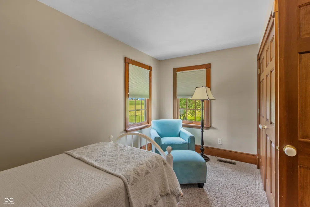 3917 525 W Fairland, IN 46126