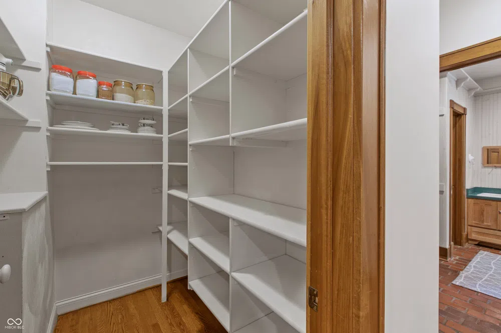 3917 525 W Fairland, IN 46126