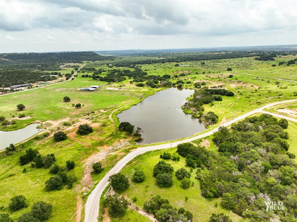 2170 River Shoals Road Mineral Wells, TX 76067