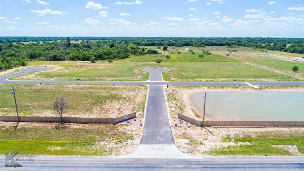 1004 Southwind Circle Clyde, TX 79510