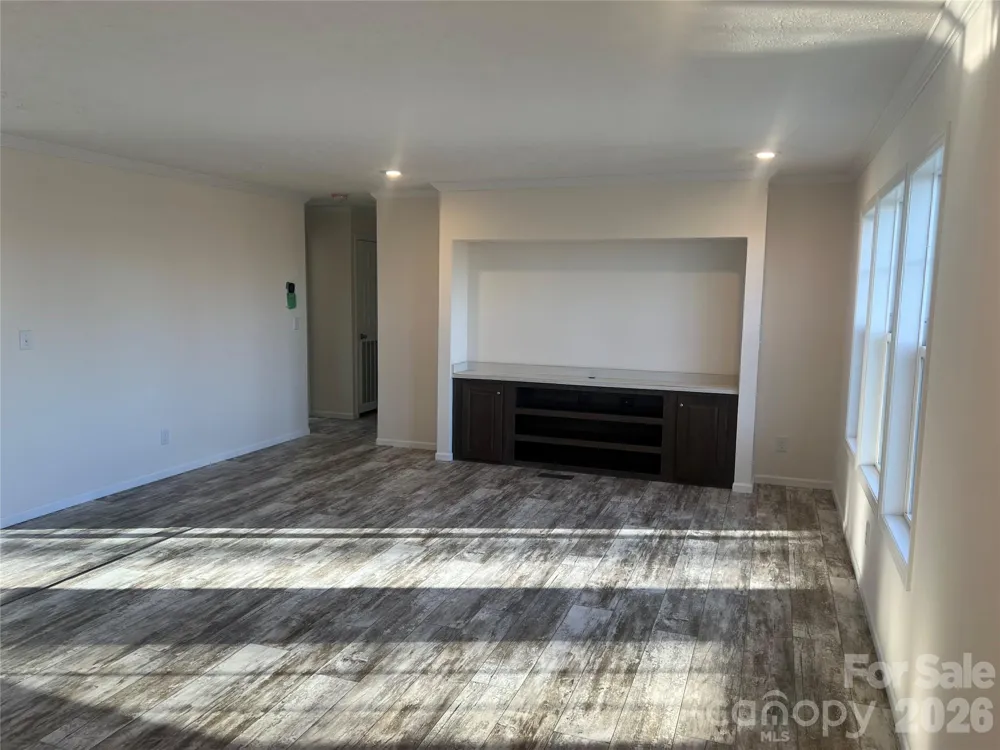 5748 Dalmatian Street Iron Station, NC 28080
