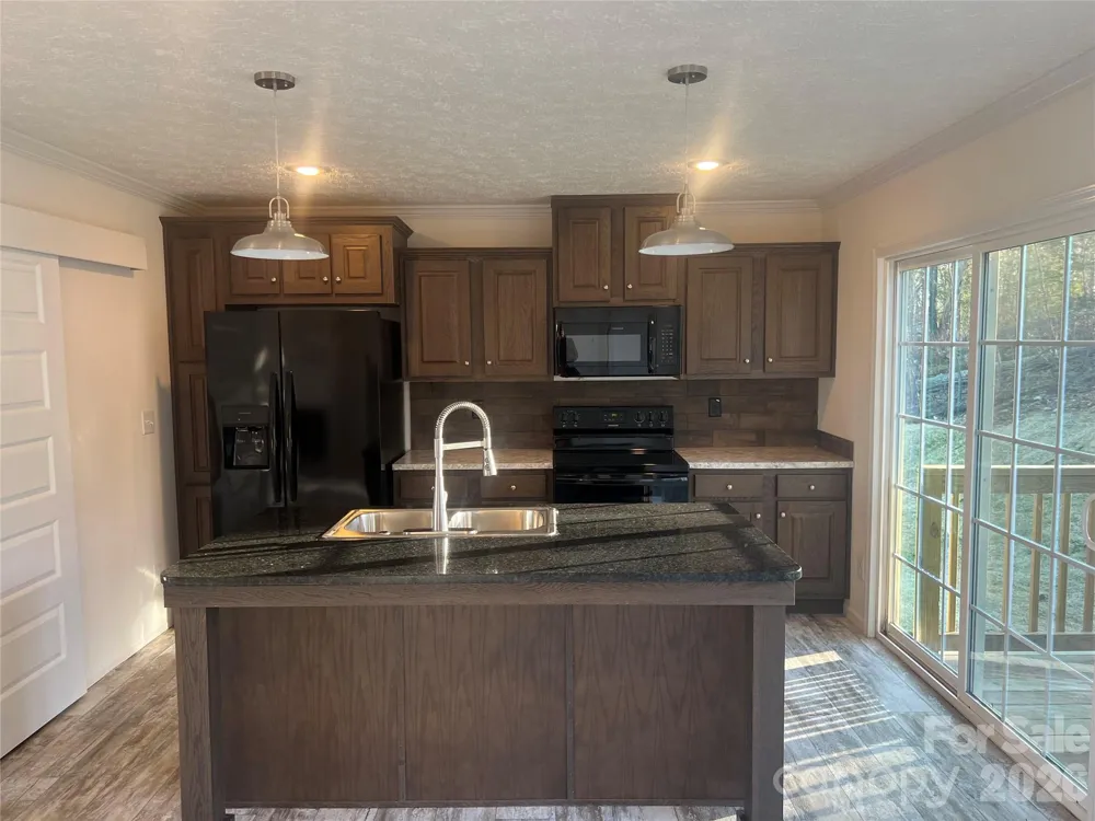 5748 Dalmatian Street Iron Station, NC 28080