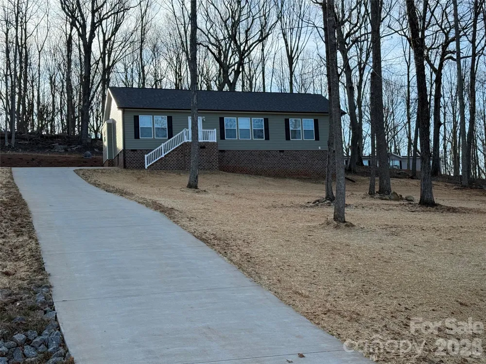 5748 Dalmatian Street Iron Station, NC 28080