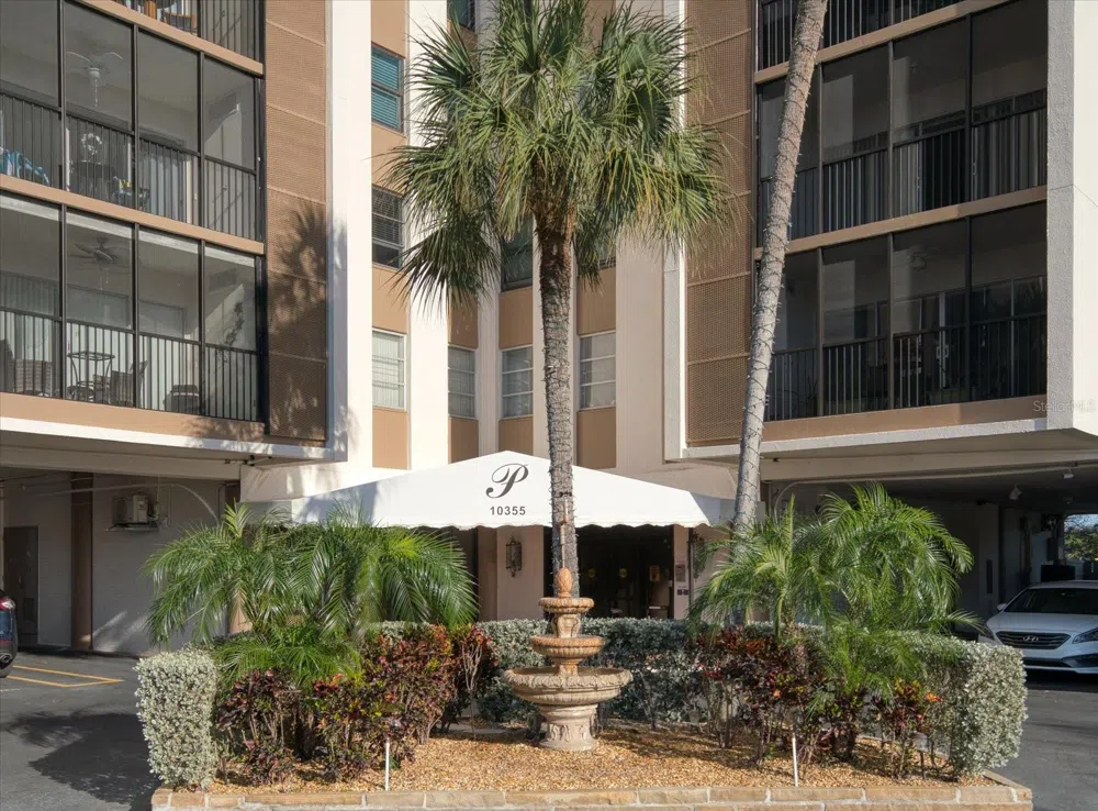10355 PARADISE BOULEVARD #612 Treasure Island, FL 33706