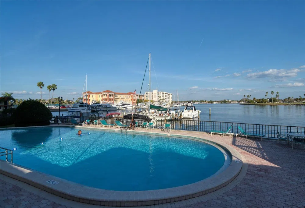 10355 PARADISE BOULEVARD #612 Treasure Island, FL 33706