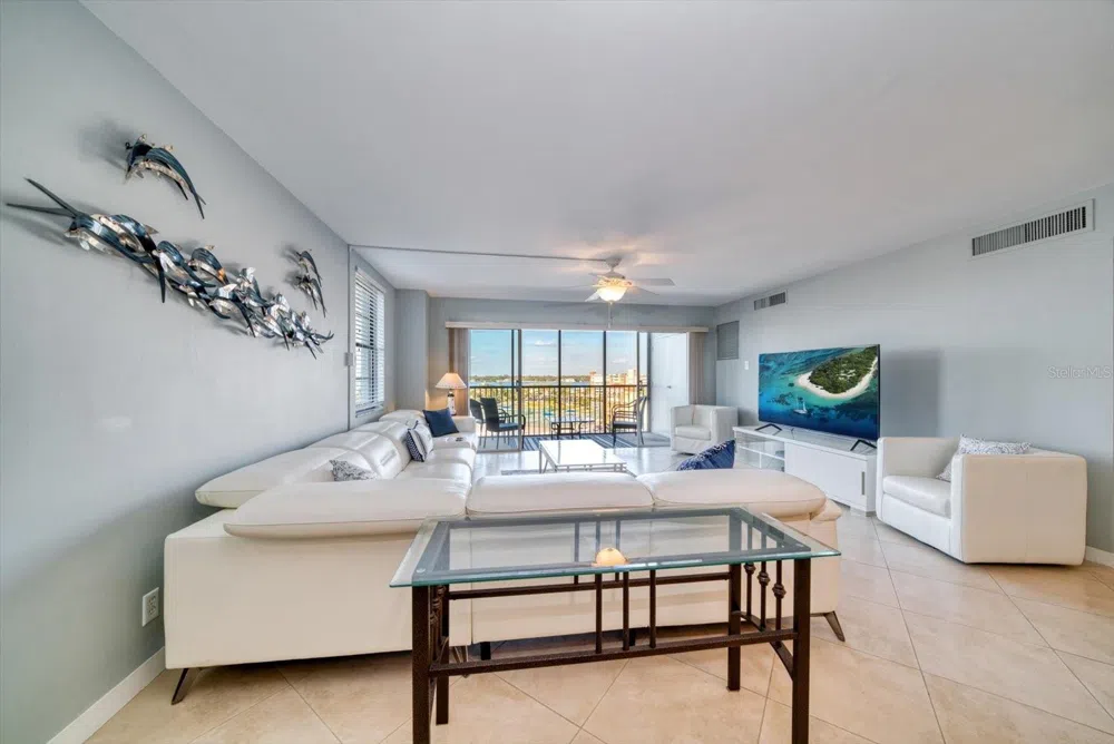 10355 PARADISE BOULEVARD #612 Treasure Island, FL 33706