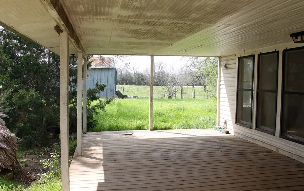 108 Sorrel Street Red Rock, TX 78662