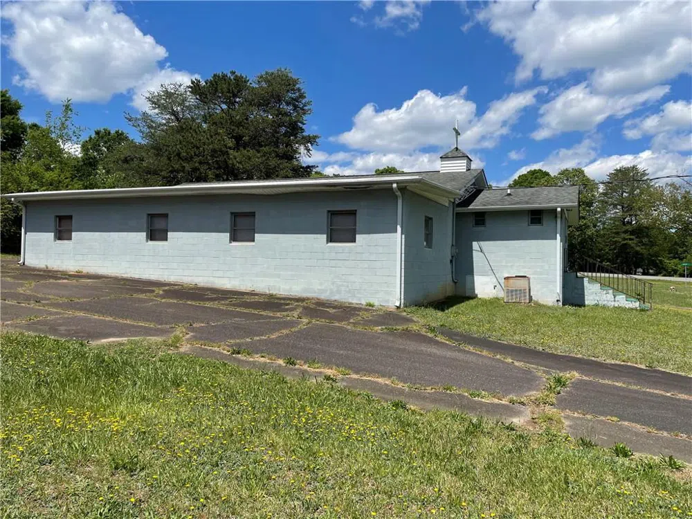 3391 Briarwood Drive Maiden, NC 28650