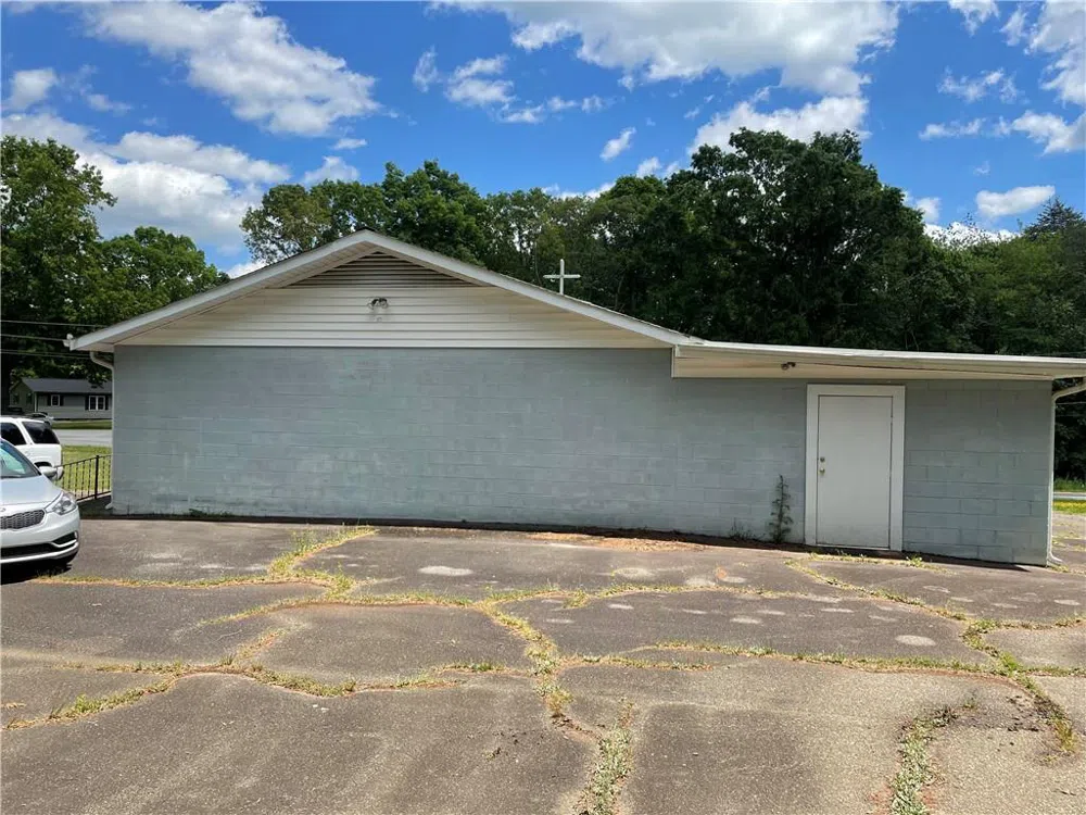 3391 Briarwood Drive Maiden, NC 28650