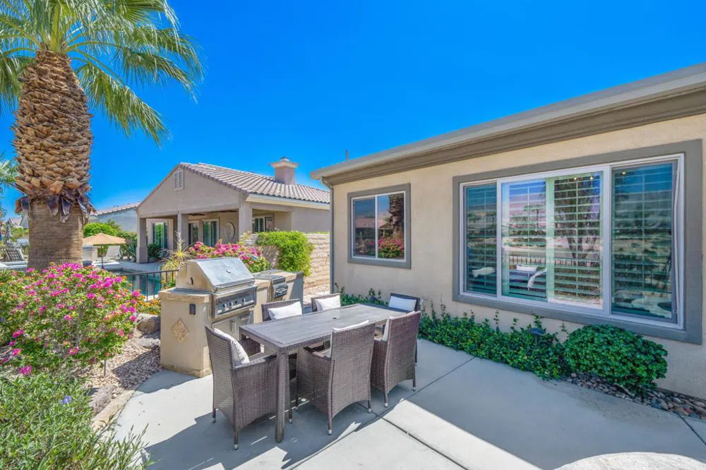 81074 Avenida Neblina Indio, CA 92203