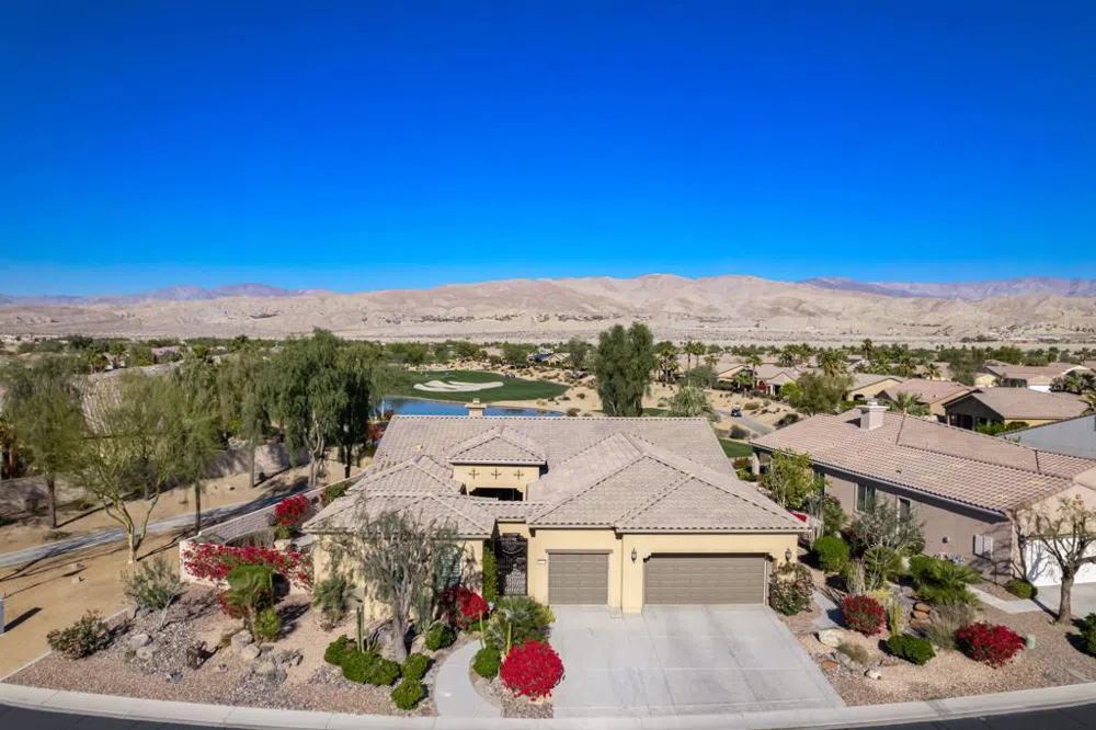 81074 Avenida Neblina Indio, CA 92203