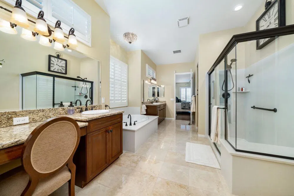 81074 Avenida Neblina Indio, CA 92203