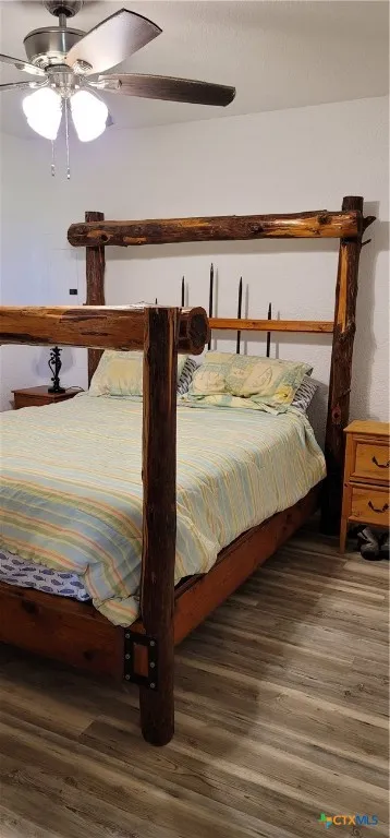 1012 W Denver Avenue Seadrift, TX 77983