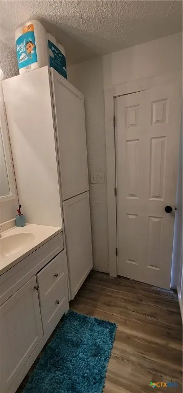1012 W Denver Avenue Seadrift, TX 77983