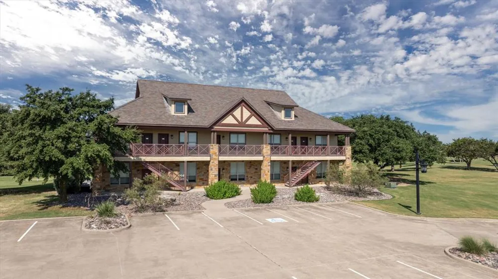 7308 Castle Royle Court Cleburne, TX 76033