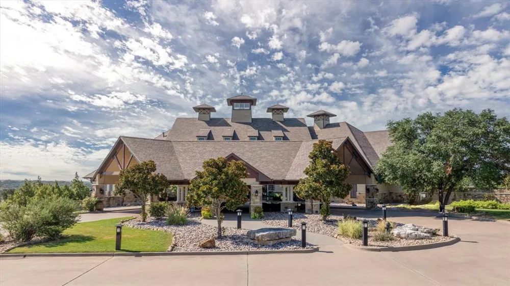 7308 Castle Royle Court Cleburne, TX 76033