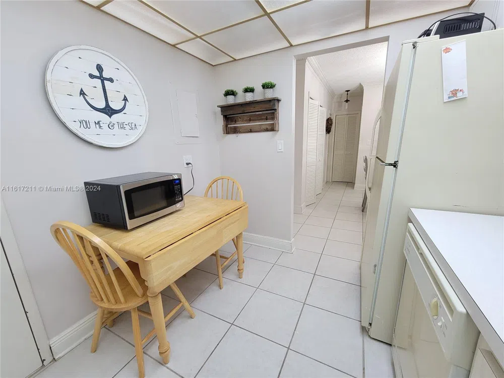 1980 S Ocean Dr #2C Hallandale Beach, FL 33009