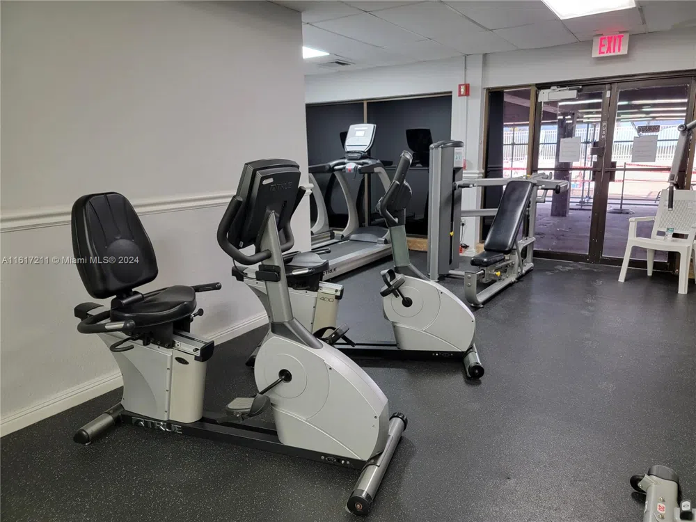 1980 S Ocean Dr #2C Hallandale Beach, FL 33009