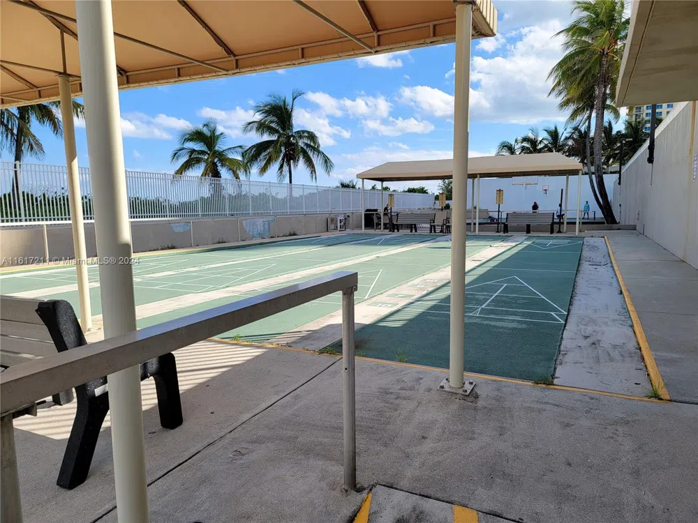 1980 S Ocean Dr #2C Hallandale Beach, FL 33009