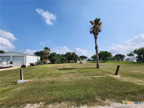 633 Swallow Drive