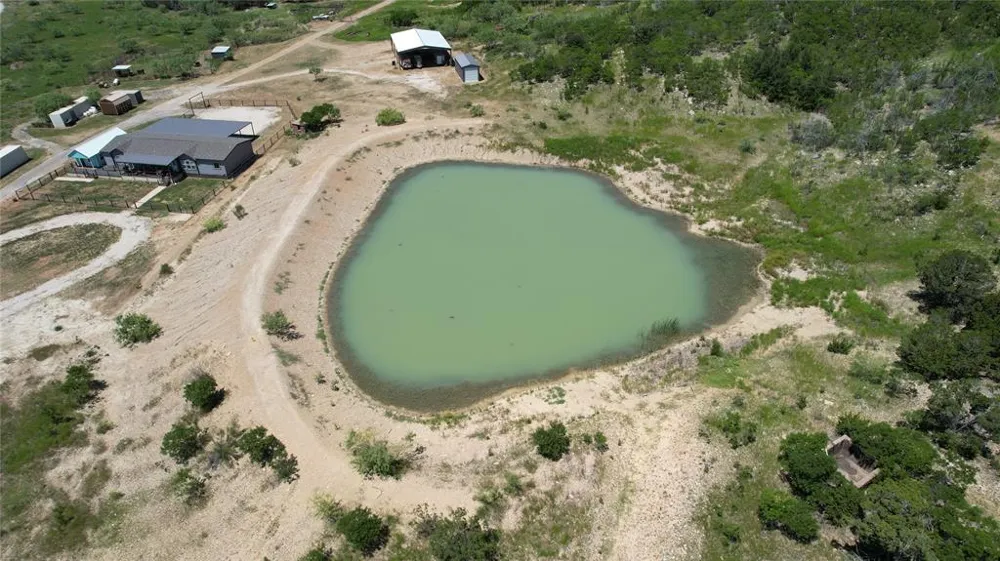 464 Upper Brad Road Strawn, TX 76475