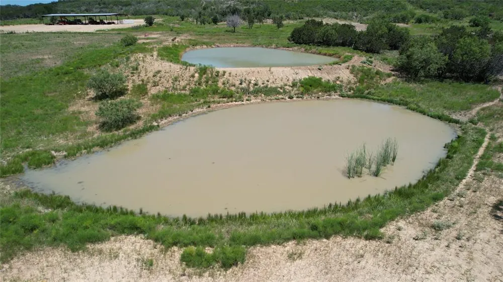 464 Upper Brad Road Strawn, TX 76475