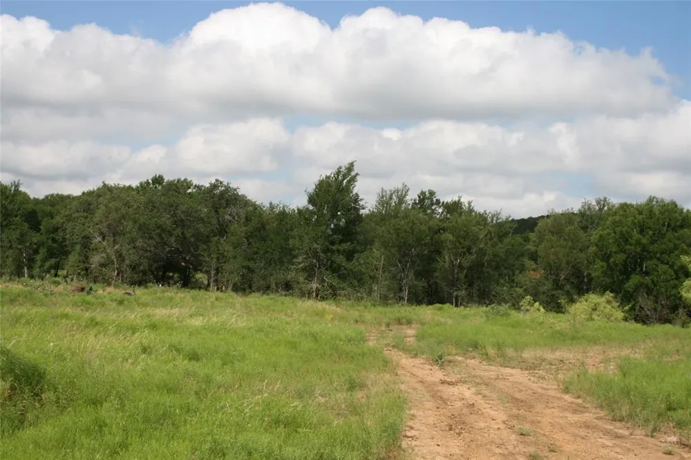 464 Upper Brad Road Strawn, TX 76475